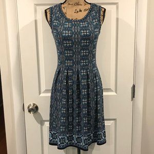 NWT Max Studio Sleeveless Blue Print Dress